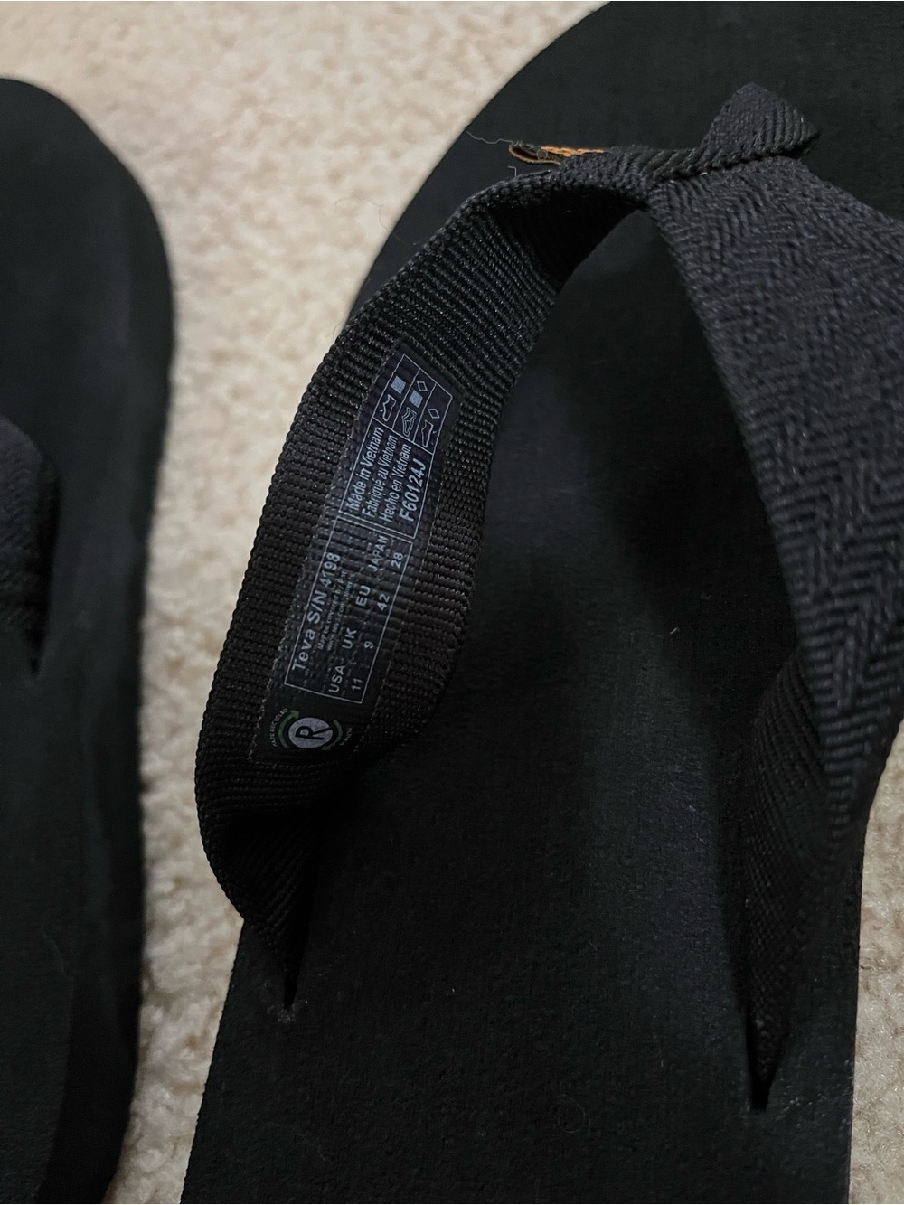 Teva Women's Mush II Flip Flop Size 11 - Picture 4 of 4